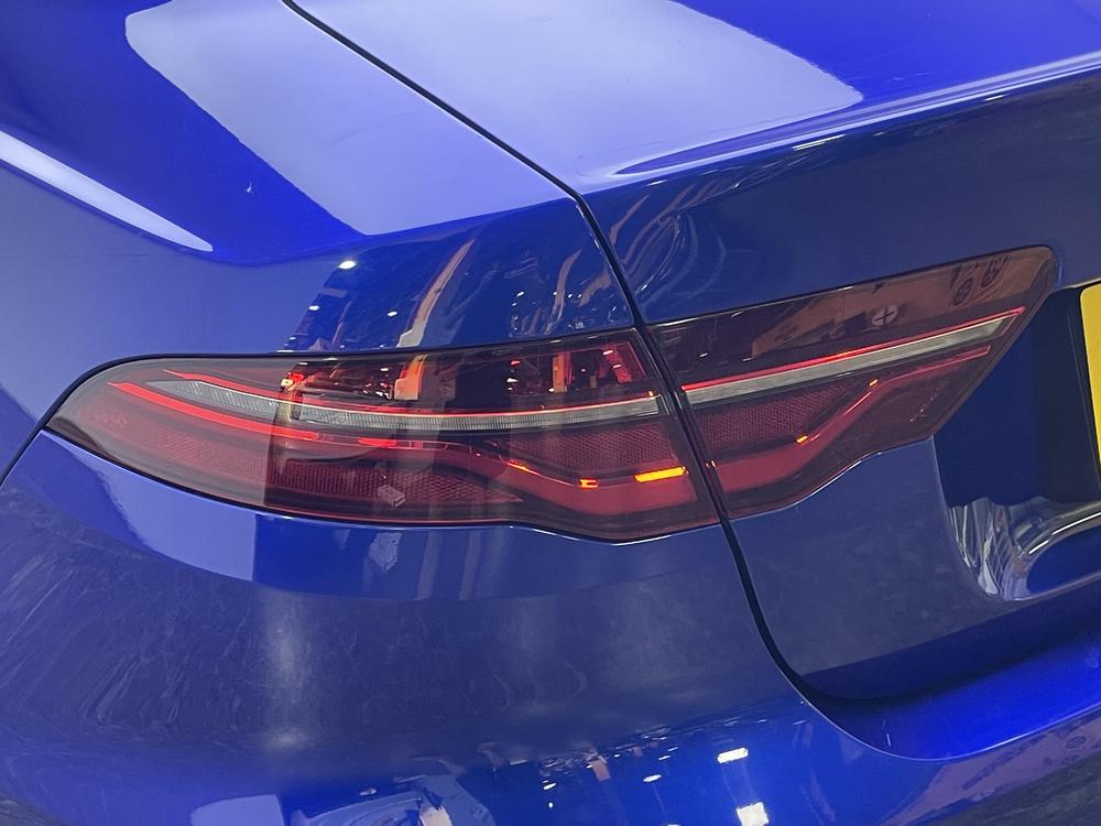 Jaguar XEL 2020 2.0T 200PS R-DYNAMIC S Advance Sport – фото 13