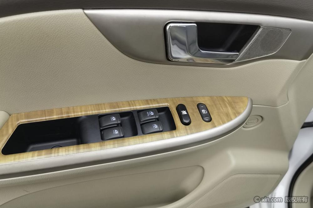 Buick Excelle HRV 2015 1.5L Automatic Classic – фото 23