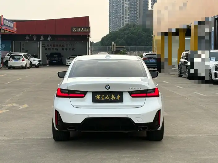 BMW 3 Series 2025 Model 330Li M Sports Night Set – фото 4
