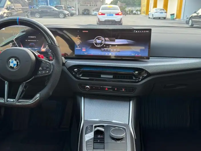 BMW 3 Series 2025 Model 330Li M Sports Night Set – фото 9