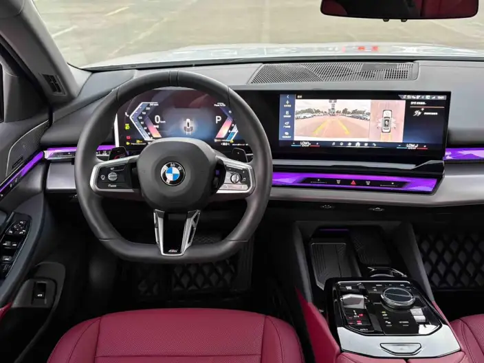 BMW 5 Series 2026 Model 530Li Leading Model M Sports Set – фото 10