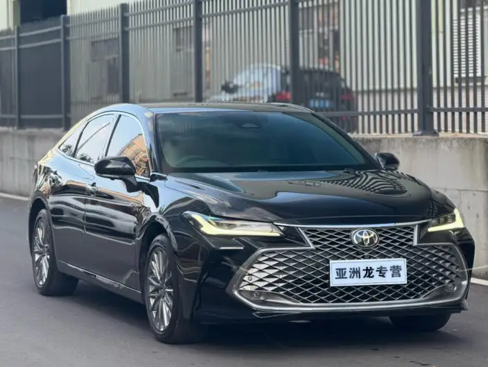 Toyota Avalon 2024 Model Intelligent Hybrid 2.5L E-CVT XLE Premium Edition – фото 3