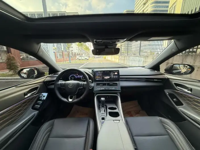 Toyota Avalon 2024 Model Intelligent Hybrid 2.5L E-CVT XLE Premium Edition – фото 7