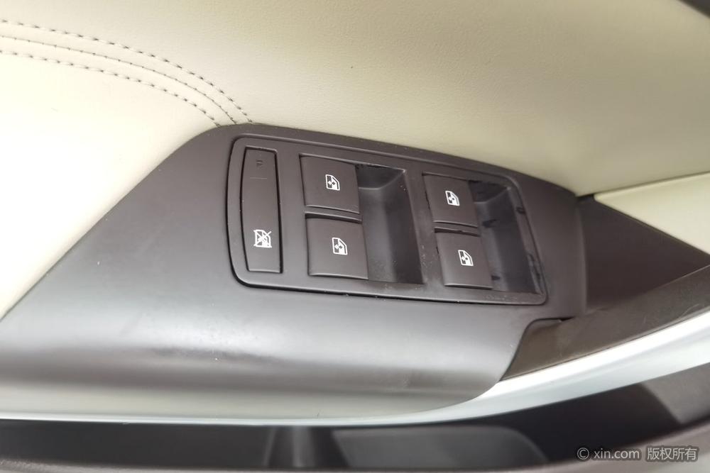 Buick Regal 2014 2.0L Elite Fashion – фото 23