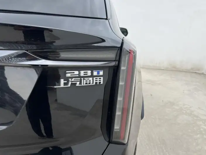 Cadillac XT5 2025 Model 28T 4WD Platinum Model – фото 8