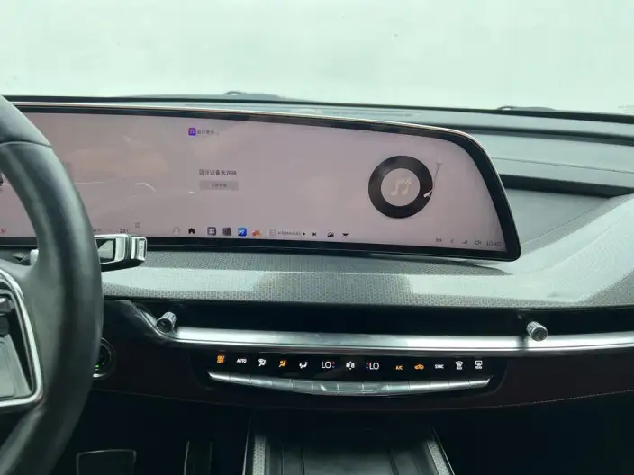 Cadillac XT5 2025 Model 28T 4WD Platinum Model – фото 9