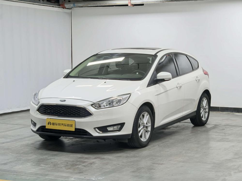 Ford Focus 2015 модификация лян кузов 1.6L автоматическое Fashion тип – фото 1