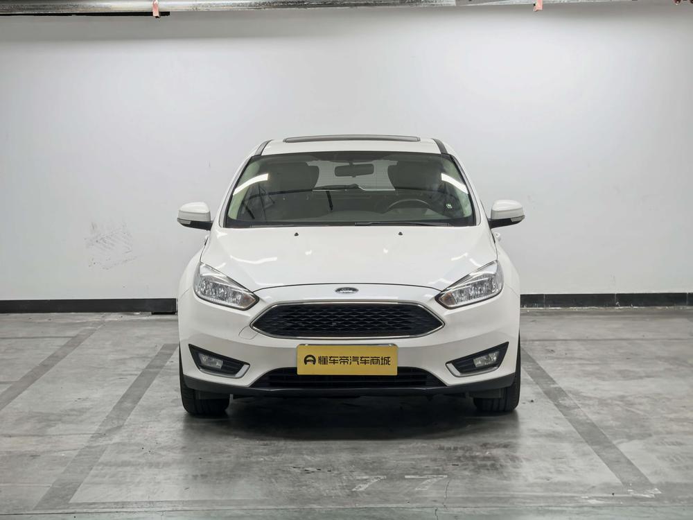Ford Focus 2015 модификация лян кузов 1.6L автоматическое Fashion тип – фото 2
