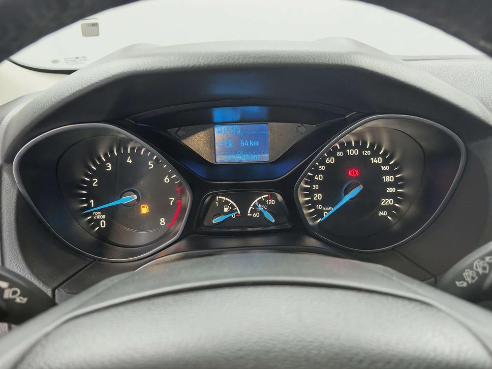 Ford Focus 2015 модификация лян кузов 1.6L автоматическое Fashion тип – фото 15