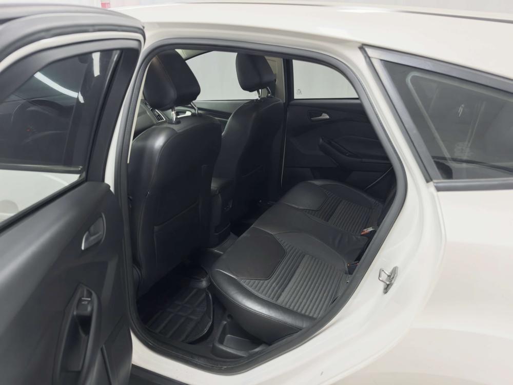 Ford Focus 2015 модификация лян кузов 1.6L автоматическое Fashion тип – фото 18