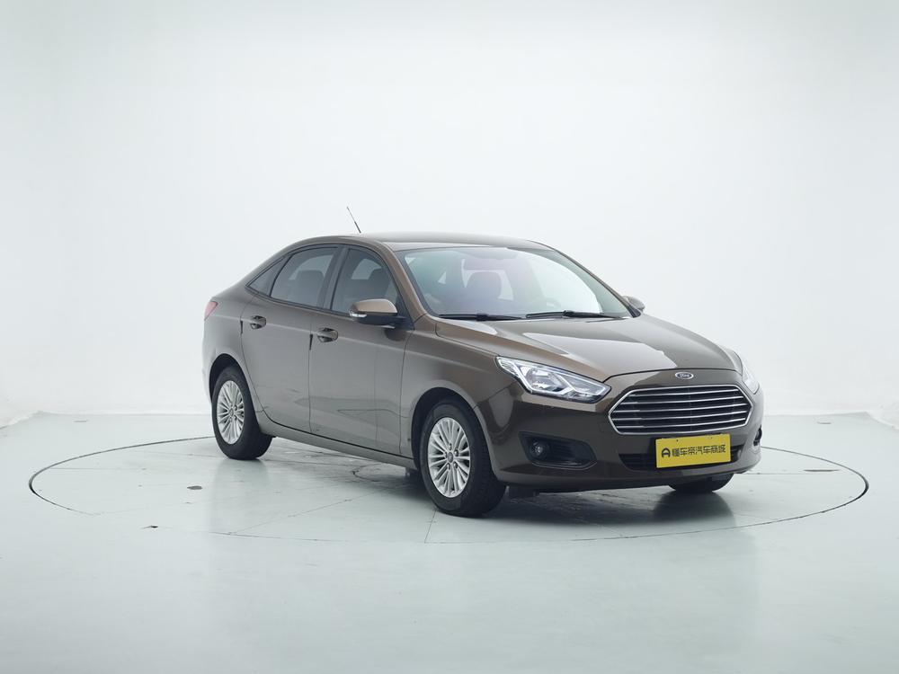 Ford Escort 2015 модификация 1.5L автоматическое Com f ort – фото 3