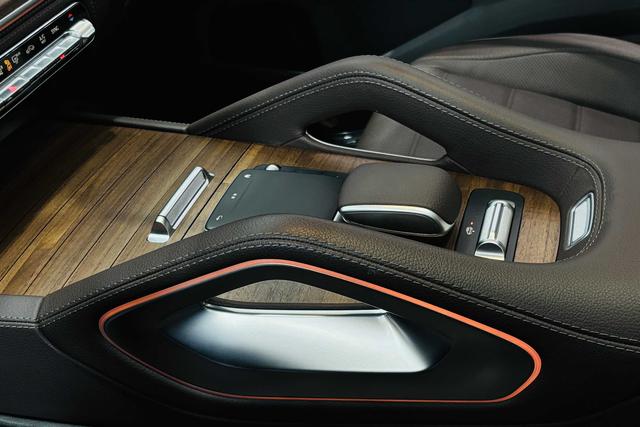 Mercedes-Benz GLS 2023 GLS 450 4MATIC Luxury – фото 19