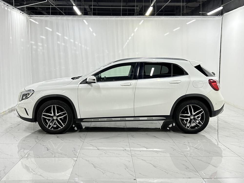 Mercedes-Benz GLA 2016 GLA 220 4MATIC Style