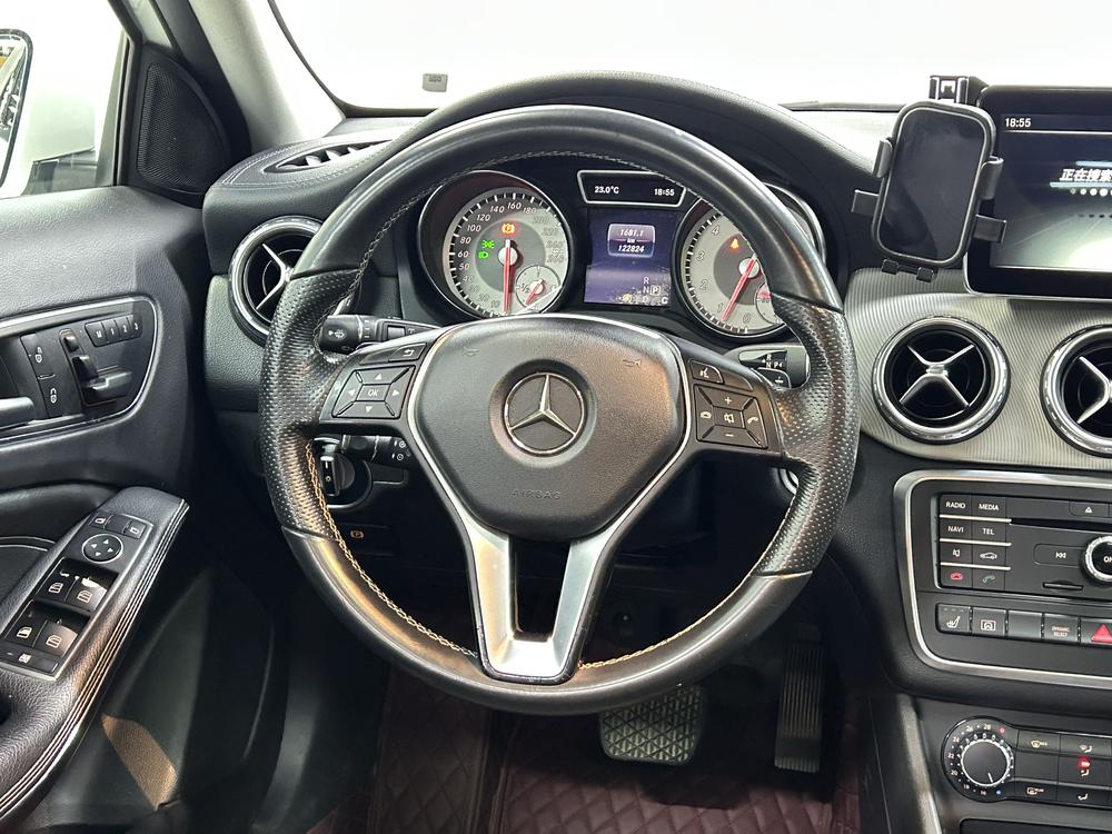 Mercedes-Benz GLA 2016 GLA 220 4MATIC Style – фото 16