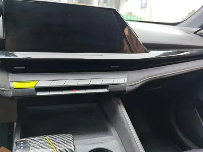 Changan UNI-V 2022 Model 1.5T Sports Edition – фото 9