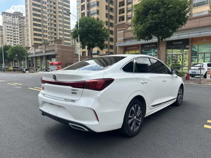 Changan Eado 2023 Model PLUS Changxiang Edition Blue whale NE 1.4T GDI DCT Noble Model – фото 6