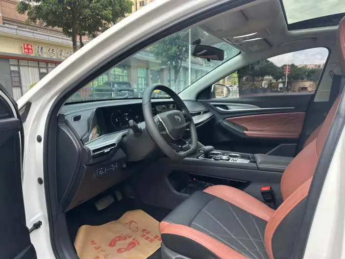 Changan Eado 2023 Model PLUS Changxiang Edition Blue whale NE 1.4T GDI DCT Noble Model – фото 9