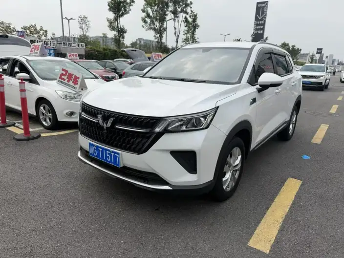 WULING Asta 2021 Model 1.5T Manual Starlight Edition