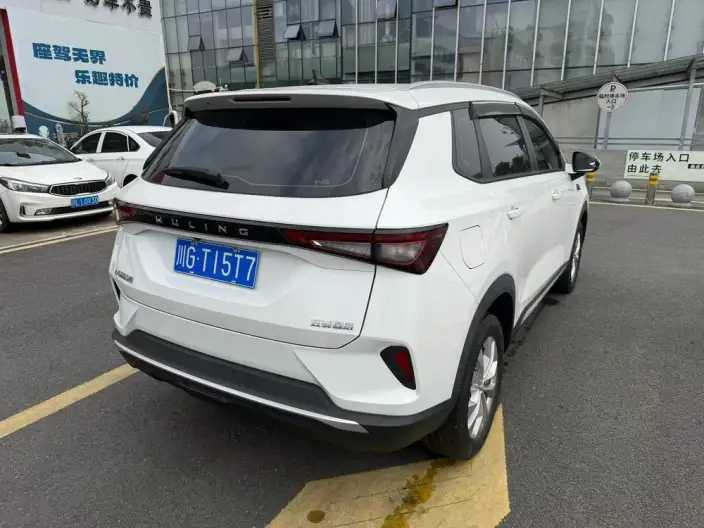 WULING Asta 2021 Model 1.5T Manual Starlight Edition – фото 6