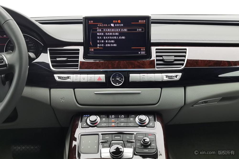 Audi A8 2013 модификация A8L 45 TFSI quattro Luxury – фото 14