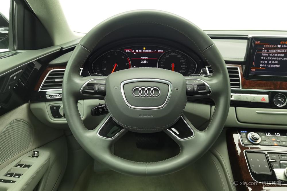 Audi A8 2013 модификация A8L 45 TFSI quattro Luxury – фото 15