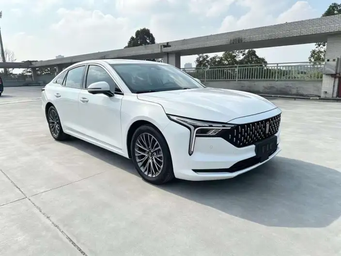 BESTUNE B70 2022 Model Third generation 1.5T Automatic Enjoy Edition Model – фото 3