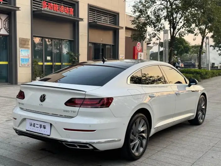 Volkswagen CC 2024 Model 380TSI Eye-catching version – фото 7
