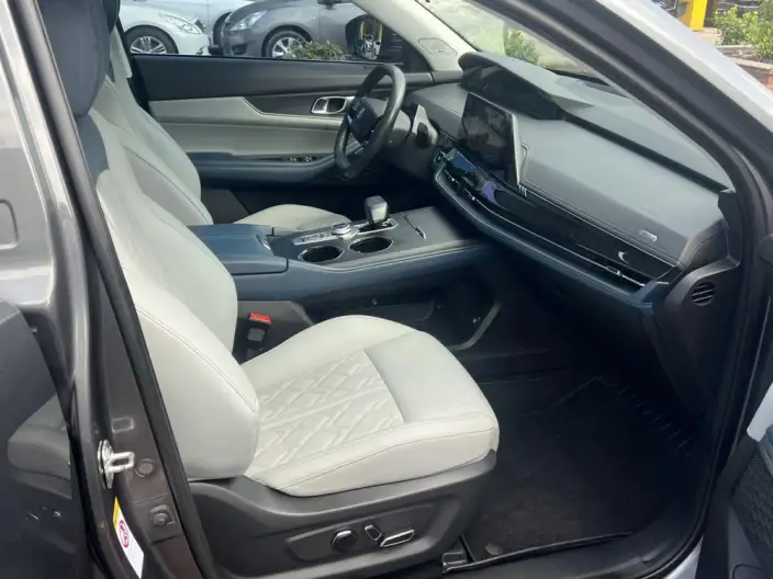 Changan UNI-K iDD 2022 Model Blue whale iDD 1.5T 130km Noble Model – фото 10