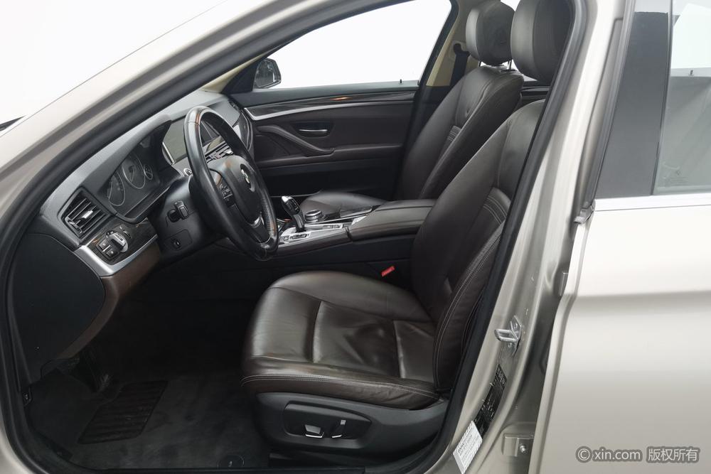 BMW 5 Series 2014 525Li Luxury Design Package – фото 18
