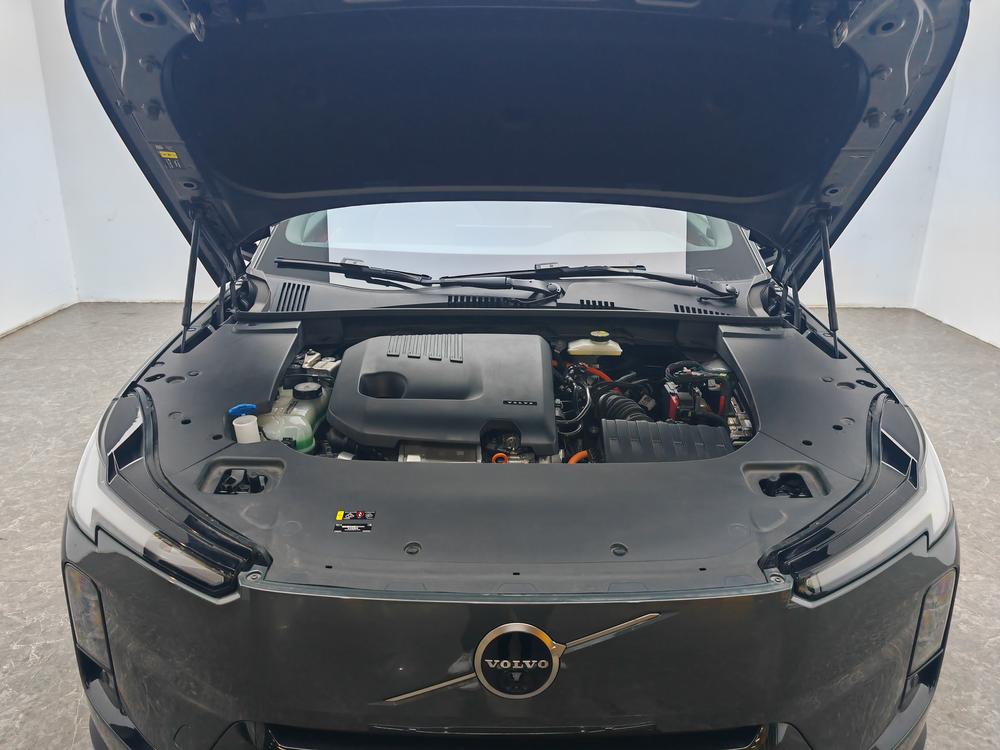 Volvo XC70 2026 модификация 2WD Long Battery Li f e Pro Core – фото 10