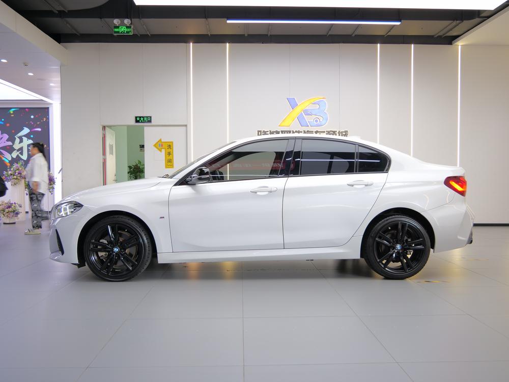 BMW 1 Series Раздел 2023 125i M Sports Night Edition – фото 4