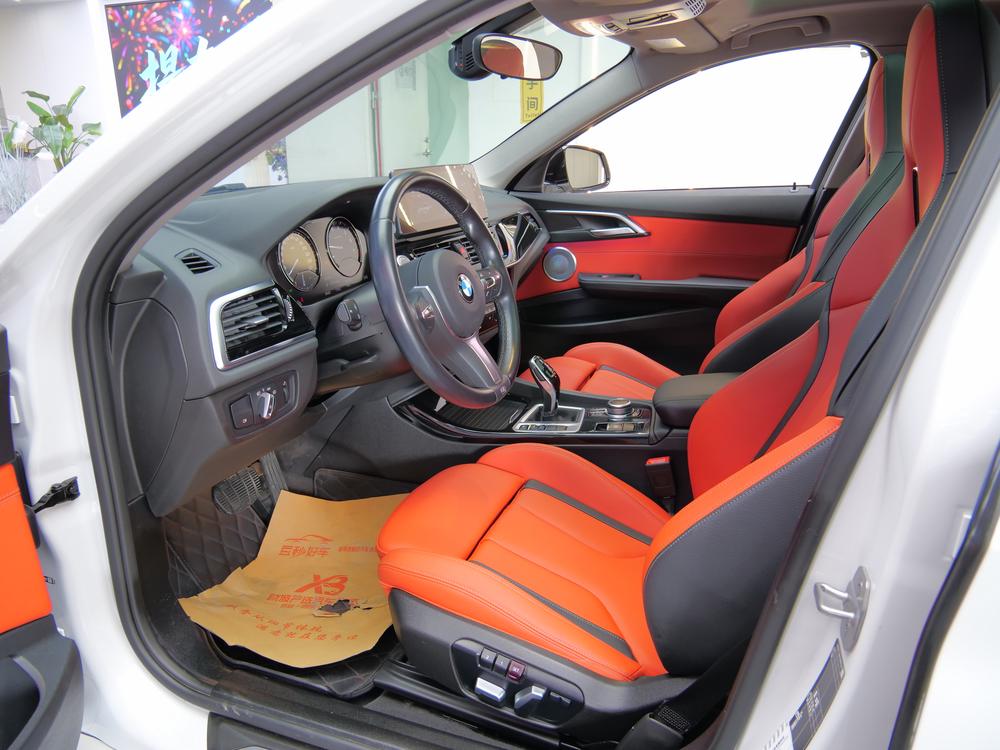 BMW 1 Series Раздел 2023 125i M Sports Night Edition – фото 13
