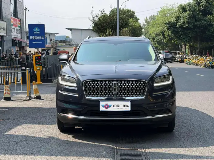 Nautilus 2021 Model 2.0T 4WD Exclusive Edition