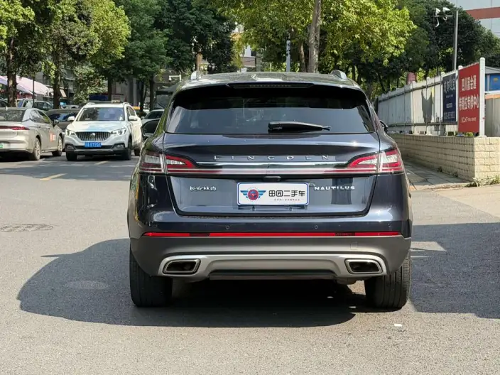 Nautilus 2021 Model 2.0T 4WD Exclusive Edition – фото 5