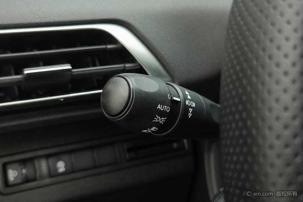 Peugeot 308S 2017 модификация 380THP 7 seat Unbounded Edition – фото 17