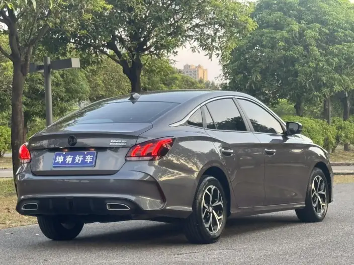 MG5 2021 Model 180DVVT CVT Youth Deluxe Edition – фото 5