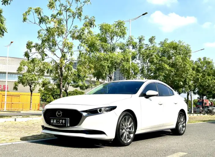 Mazda3 Axela 2023 Model 2.0L Automatic Zhi Engine Edition