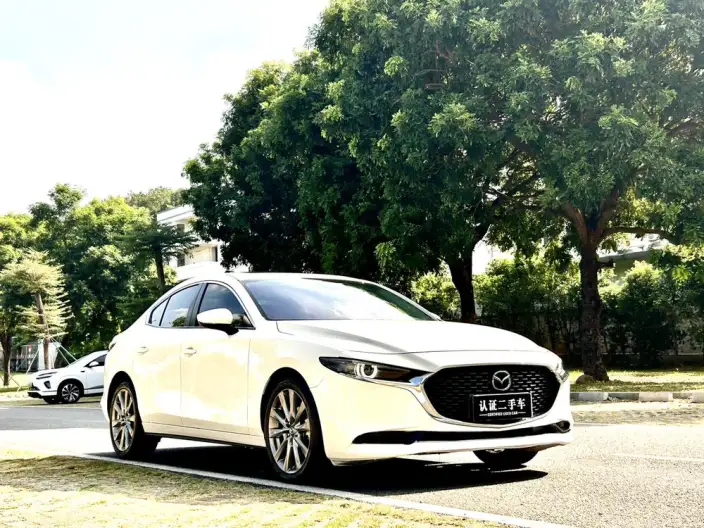 Mazda3 Axela 2023 Model 2.0L Automatic Zhi Engine Edition