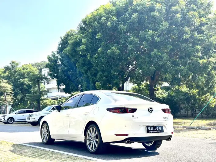 Mazda3 Axela 2023 Model 2.0L Automatic Zhi Engine Edition