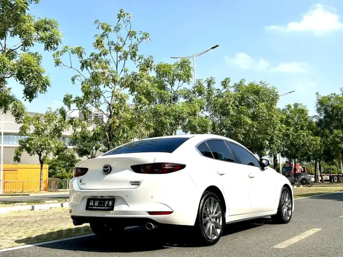 Mazda3 Axela 2023 Model 2.0L Automatic Zhi Engine Edition – фото 6