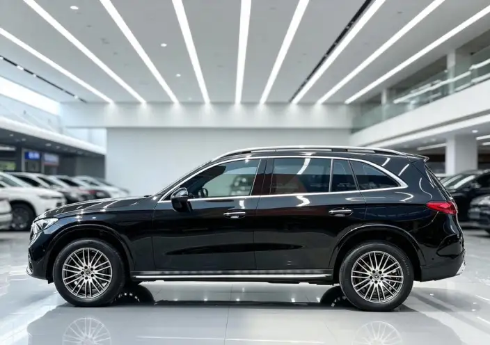 Mercedes-Benz GLC 2024 Model GLC 300 L 4MATIC Dynamic Model 5 seat