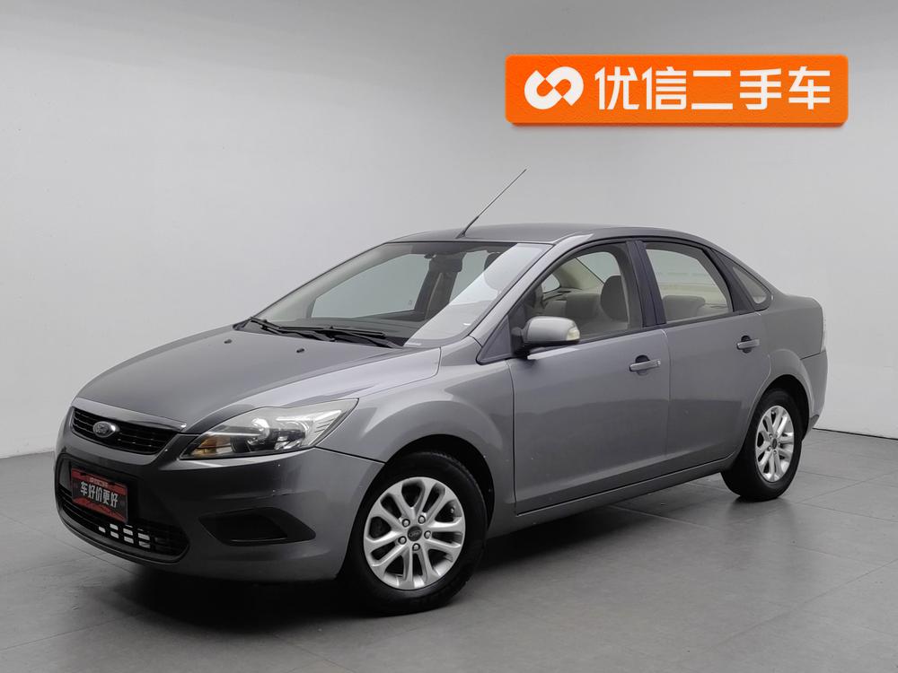 Ford Focus 2012 модификация Тройная литиевая батарея кузов Classic 1.8L автоматическое Manual Basic – фото 1