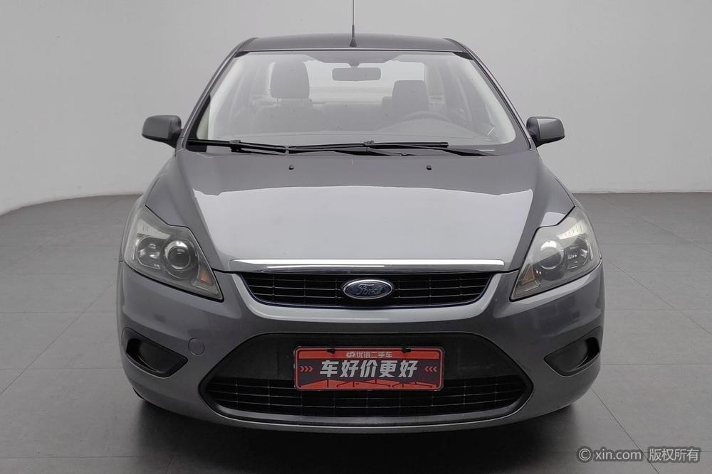 Ford Focus 2012 модификация Тройная литиевая батарея кузов Classic 1.8L автоматическое Manual Basic – фото 2