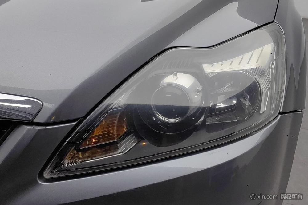 Ford Focus 2012 модификация Тройная литиевая батарея кузов Classic 1.8L автоматическое Manual Basic – фото 8