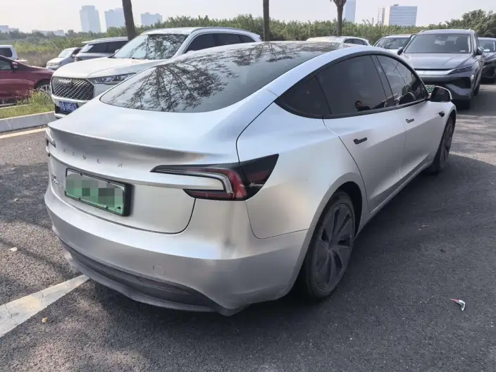 Model 3 2023 Model Long Battery Life Pro All-wheel drive version – фото 5