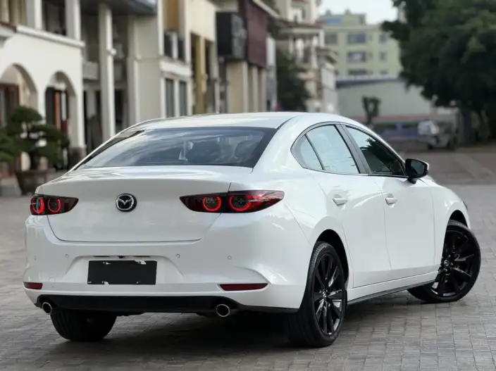 Mazda3 Axela 2023 Model 2.0L Automatic Zhi Shine Edition – фото 7