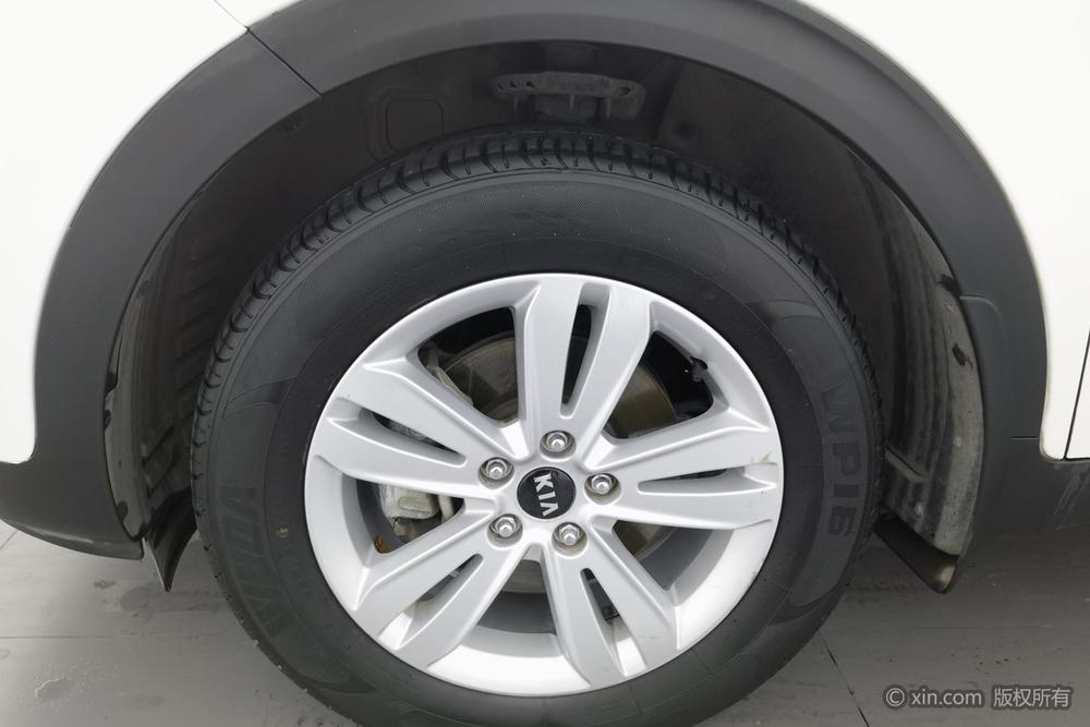 KIA KX5 2016 модификация 2.0L автоматическое 2WD GLS – фото 8