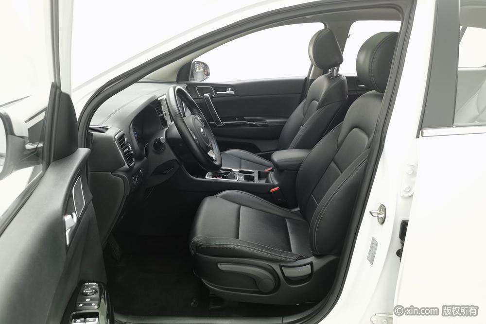 KIA KX5 2016 модификация 2.0L автоматическое 2WD GLS – фото 17