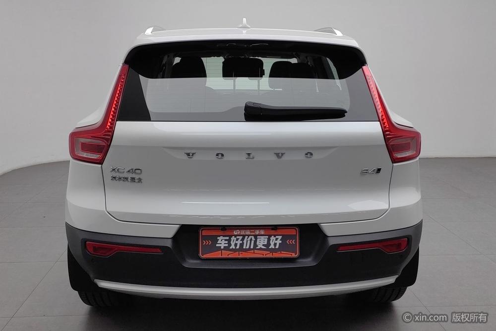 Volvo XC40 2025 Model B4 All-Wheel Drive Smart Long-Range Luxury Edition – фото 3
