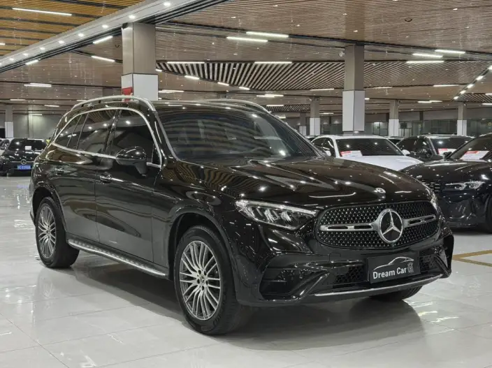 Mercedes-Benz GLC 2023 Model GLC 300 L 4MATIC Dynamic Model 5 seat